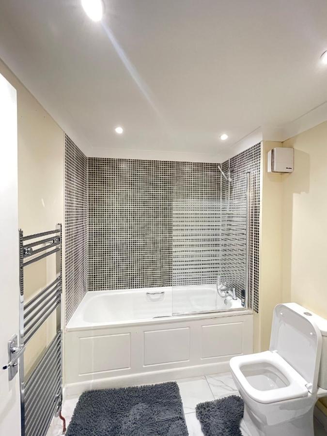 Relaxing Double Rooms In A Beautiful House 伊普斯威奇 外观 照片